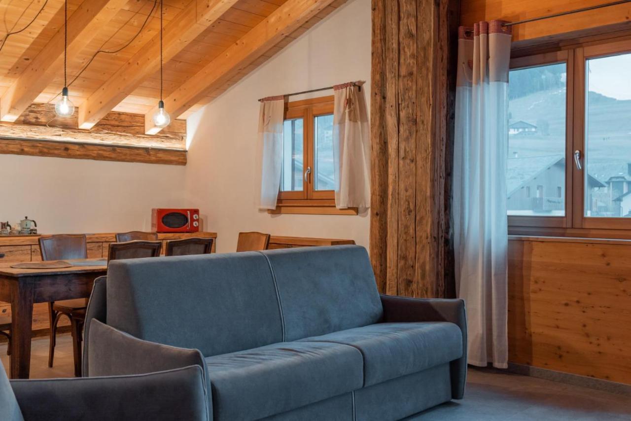 Pista Stelvio Loft Lumiere Apartment บอร์มิโอ ภายนอก รูปภาพ