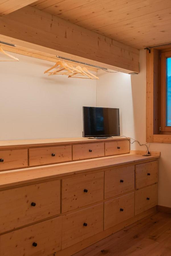 Pista Stelvio Loft Lumiere Apartment บอร์มิโอ ภายนอก รูปภาพ