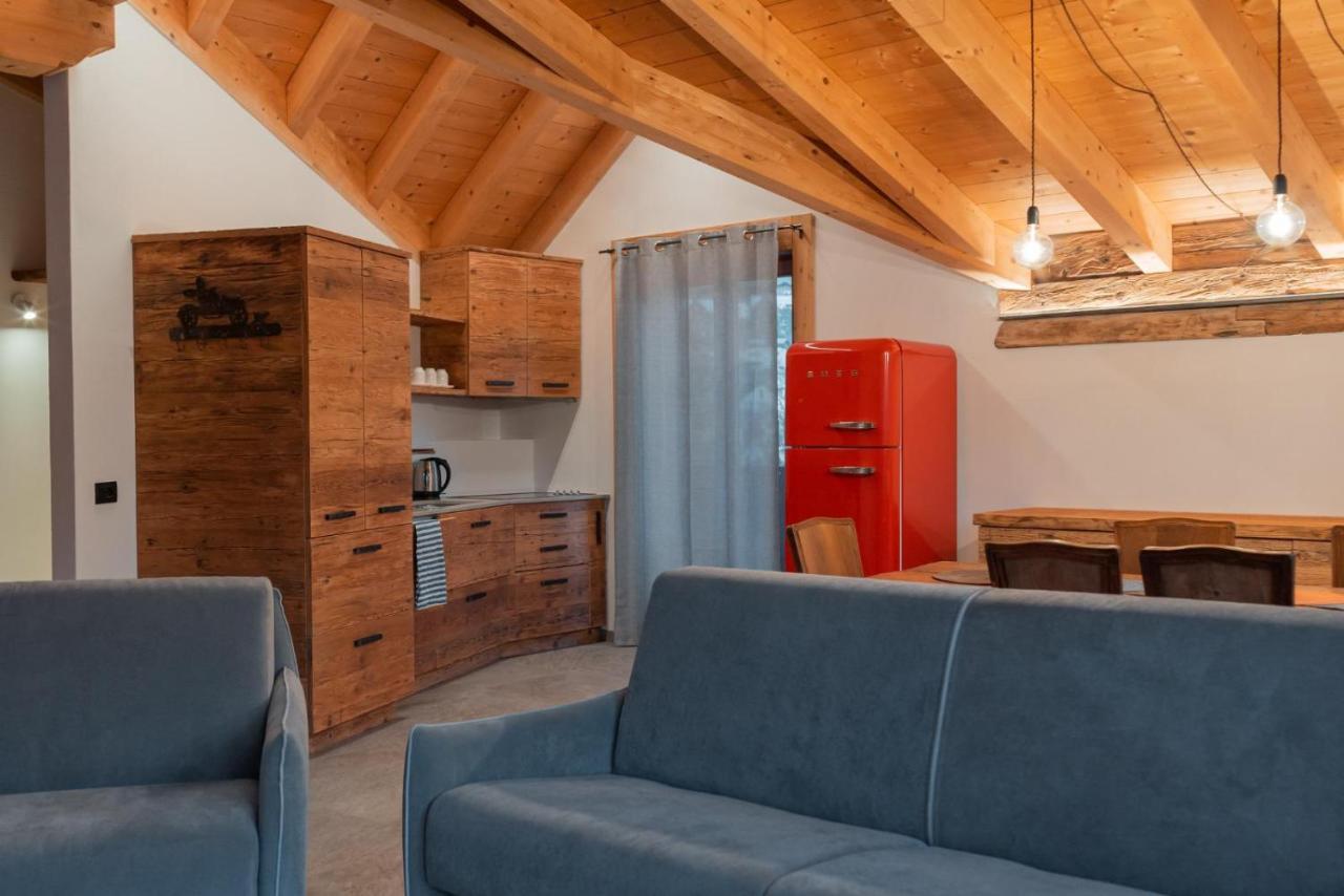Pista Stelvio Loft Lumiere Apartment บอร์มิโอ ภายนอก รูปภาพ