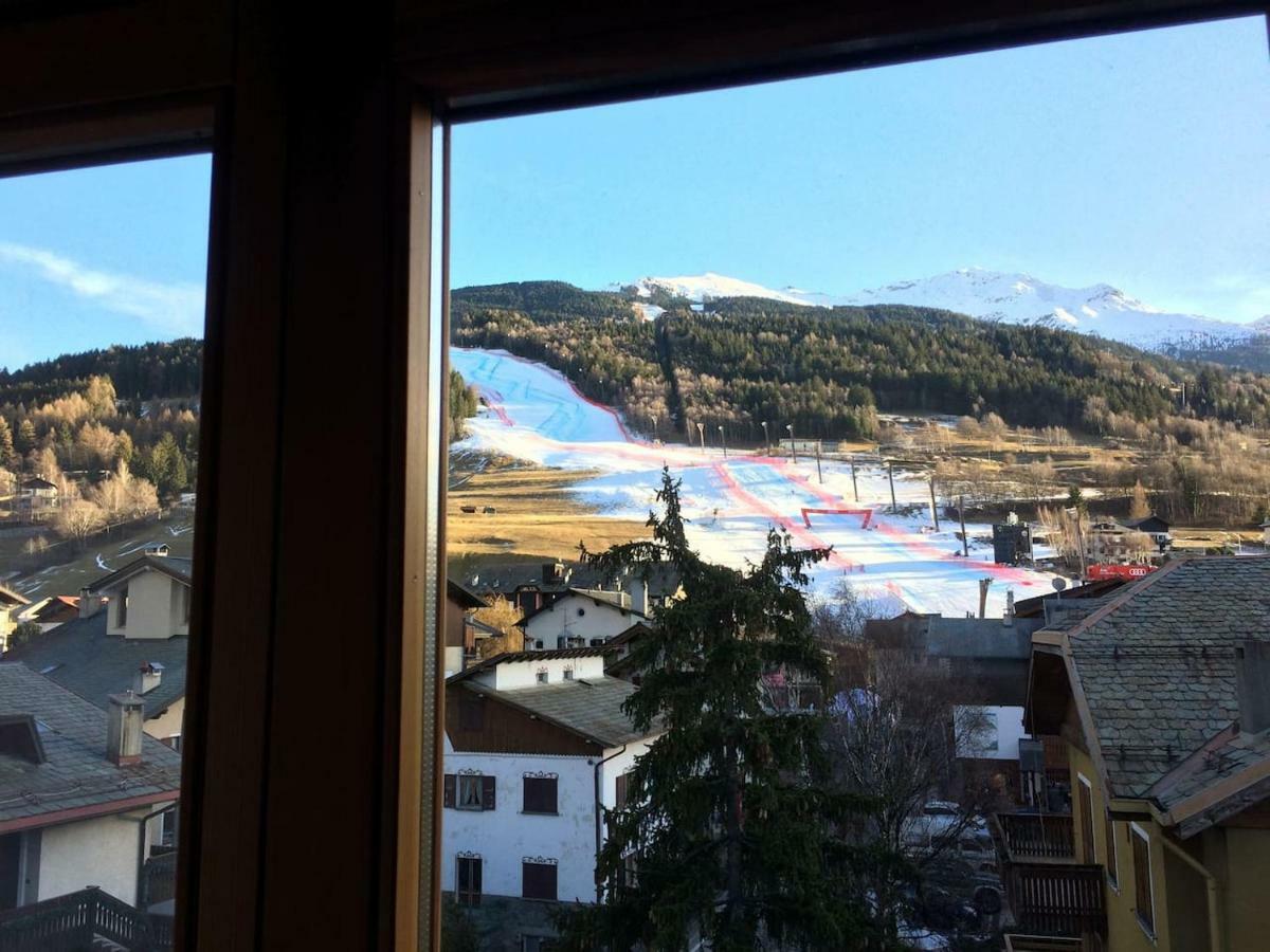 Pista Stelvio Loft Lumiere Apartment บอร์มิโอ ภายนอก รูปภาพ